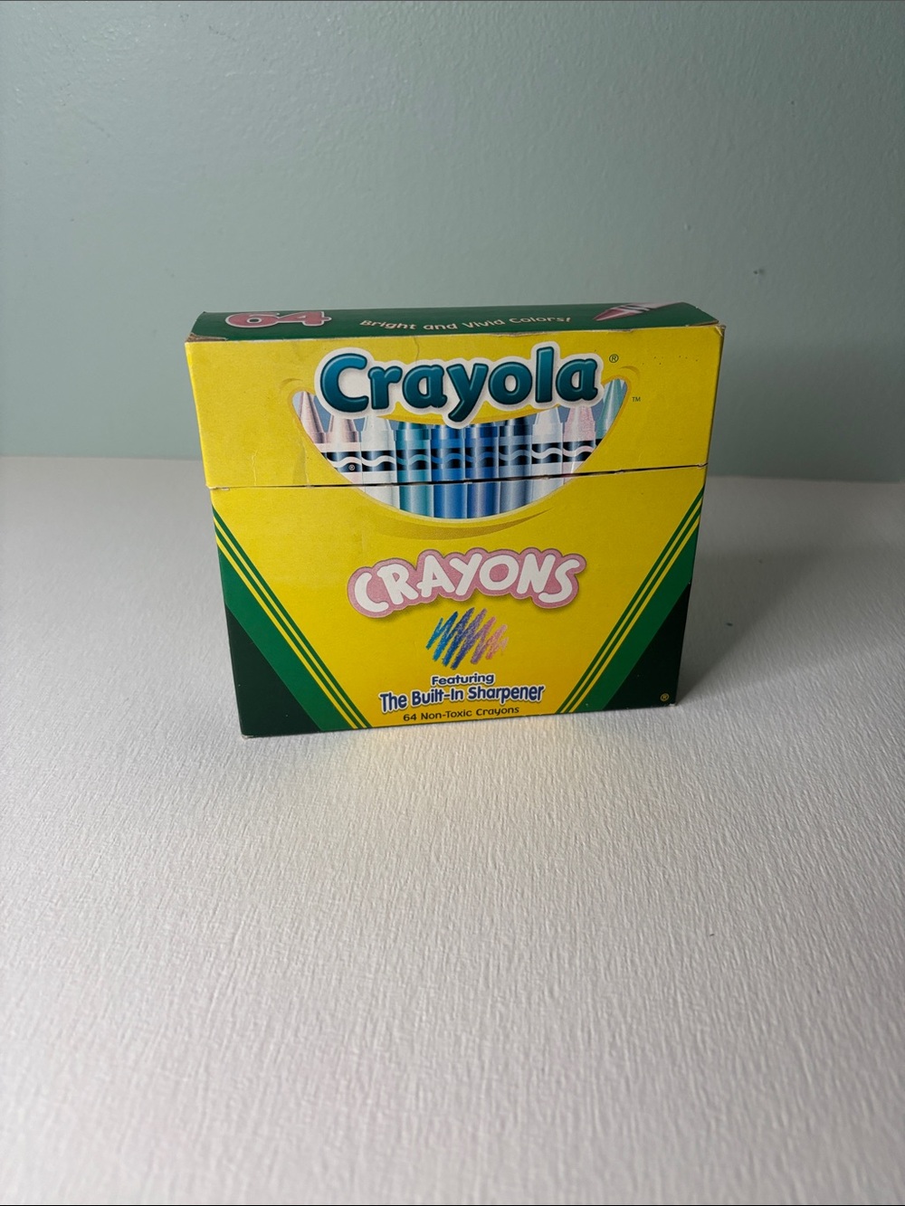 Vintage Binney & Smith 2002 Crayola Crayon Box with Built-In Sharpener